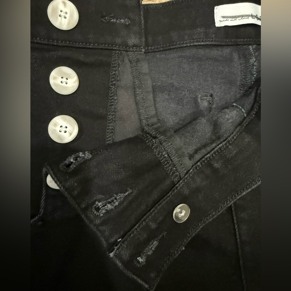Loft Sailor Wide-Leg Culottes with Button Detail - Picture 5 of 6